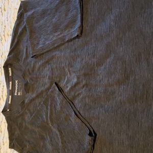 Men's Reebok shirt